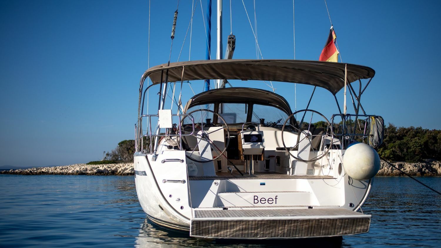 Bavaria Cruiser 46 | Beef