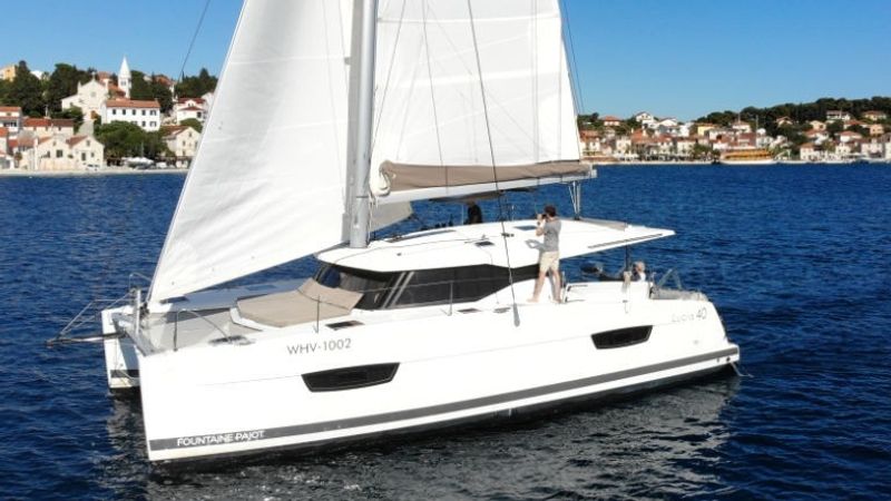 Fountaine Pajot Lucia 40 | Leon