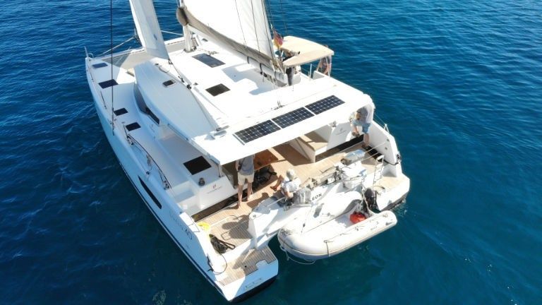 Fountaine Pajot Lucia 40 | Leon