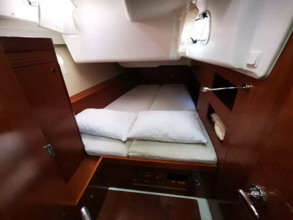 Beneteau Oceanis 50 | Seladon 2
