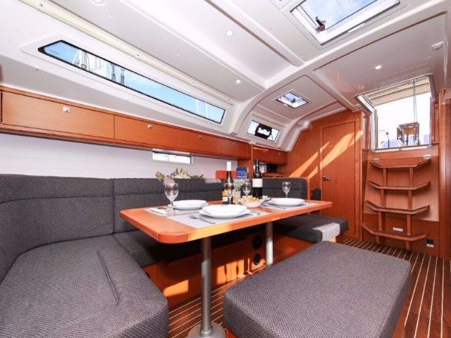 Bavaria Cruiser 41S | Let’s Dance