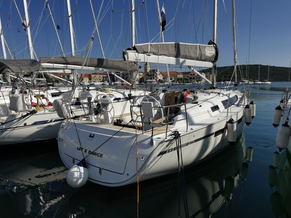 Bavaria Cruiser 41S | Let’s Dance