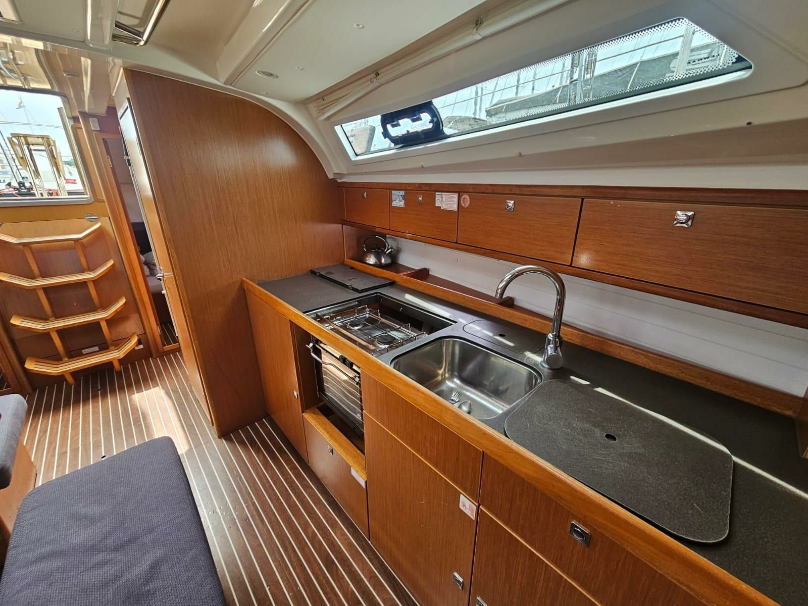 Bavaria Cruiser 41S | Rebel Rebel