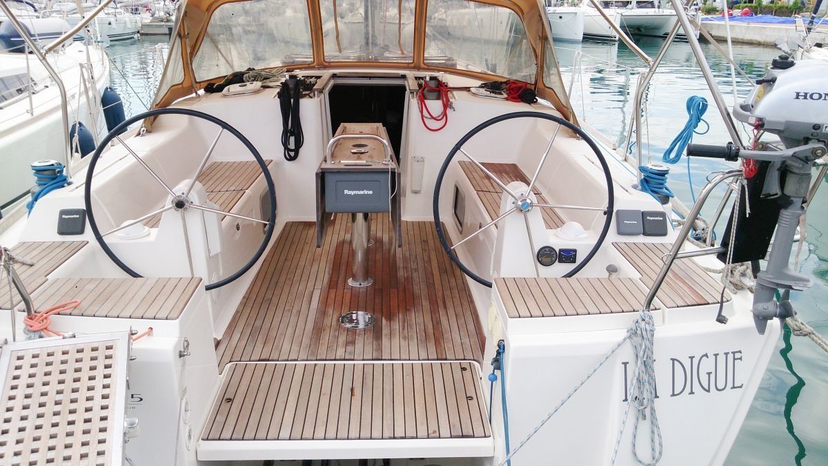 Dufour 405 | La Digue