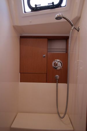 Bavaria Cruiser 46 | Lucy Ball