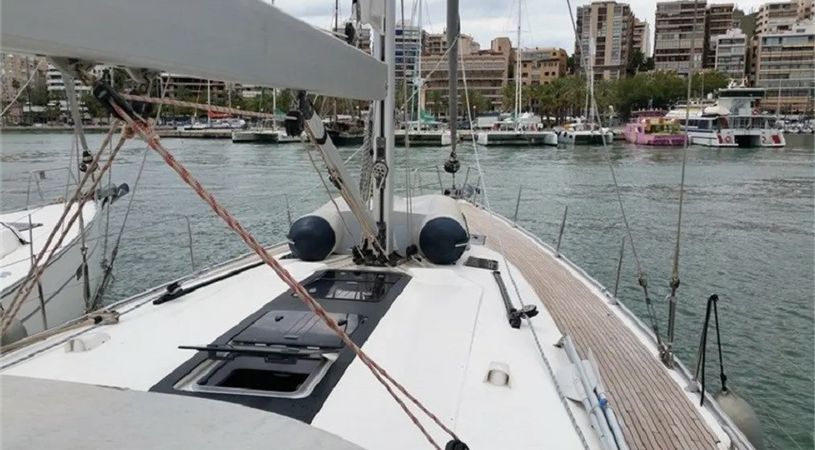 Bavaria Cruiser 56 | Maximum