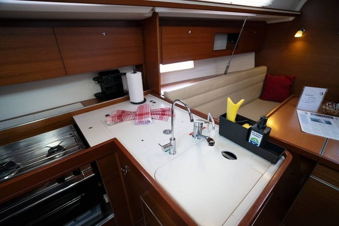 Dufour 335 | Moon River