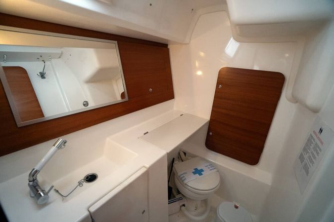 Dufour 335 | Moon River