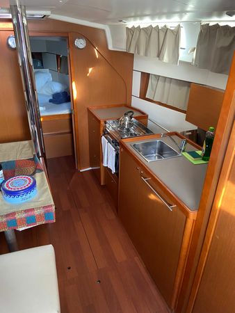 Beneteau Oceanis 38 | Caroline