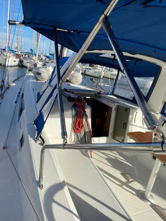 Beneteau Oceanis 38 | Caroline