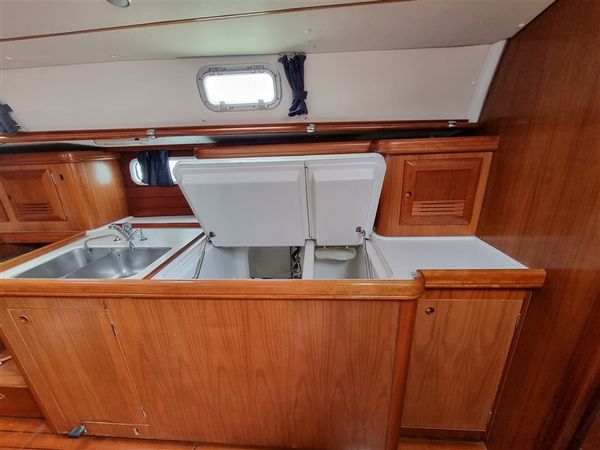 Beneteau 50 | White Lady