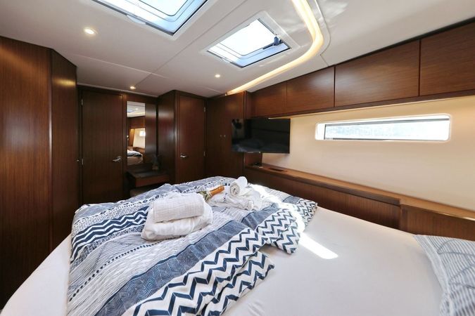 Bavaria C57 | Be Luxe