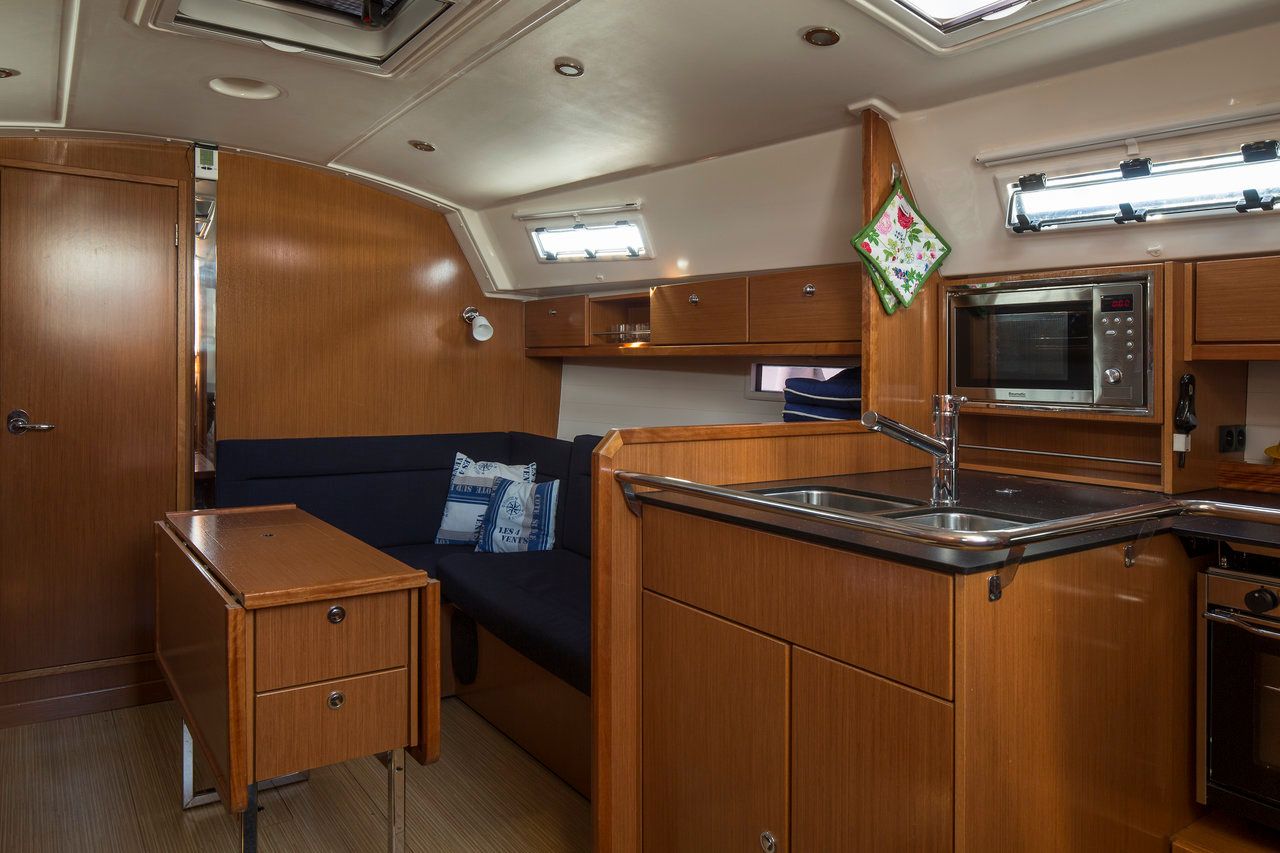 Bavaria Cruiser 36 | Cecilia