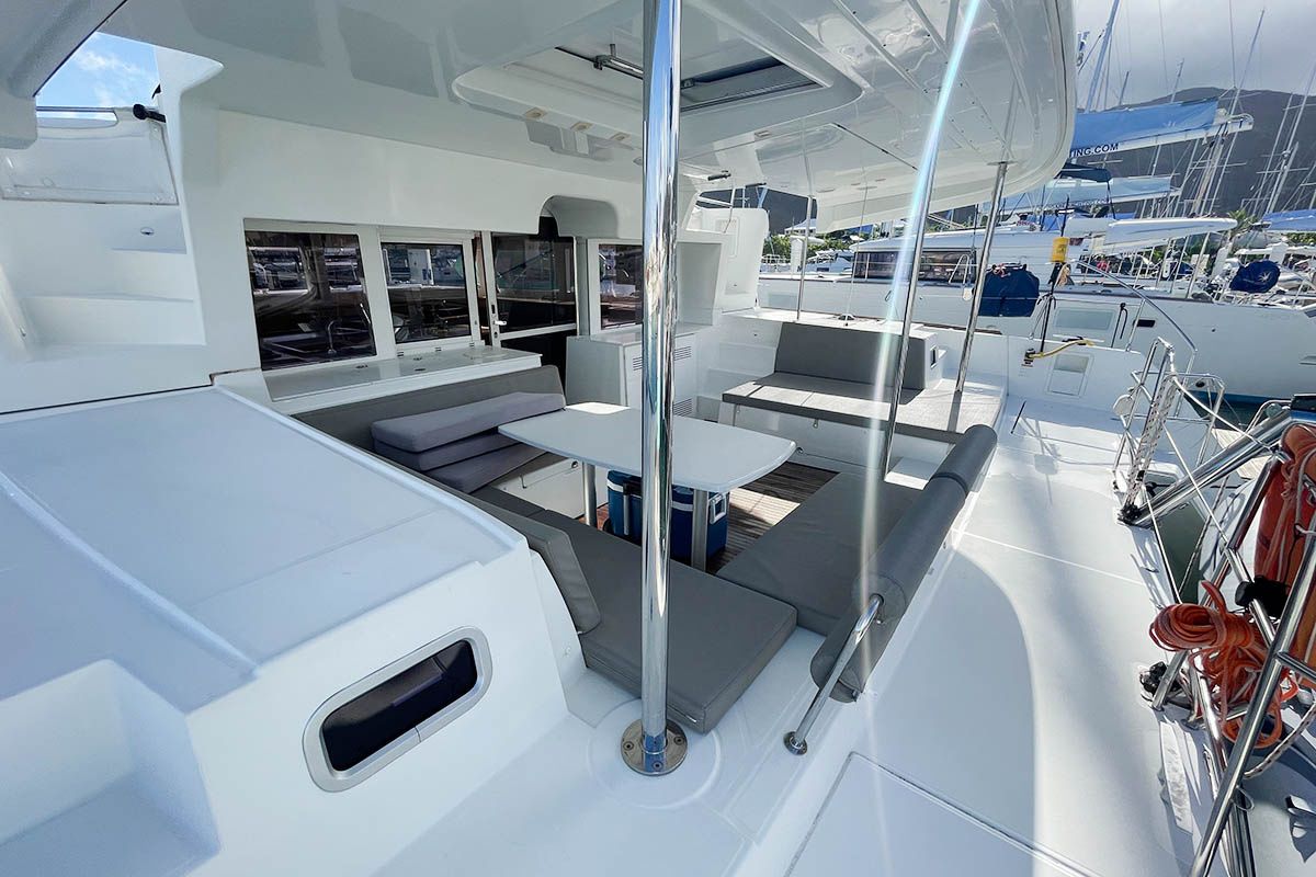 Lagoon 450 F | Judges' Chambers