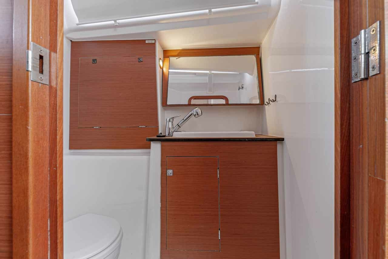 Dufour 382 | So What