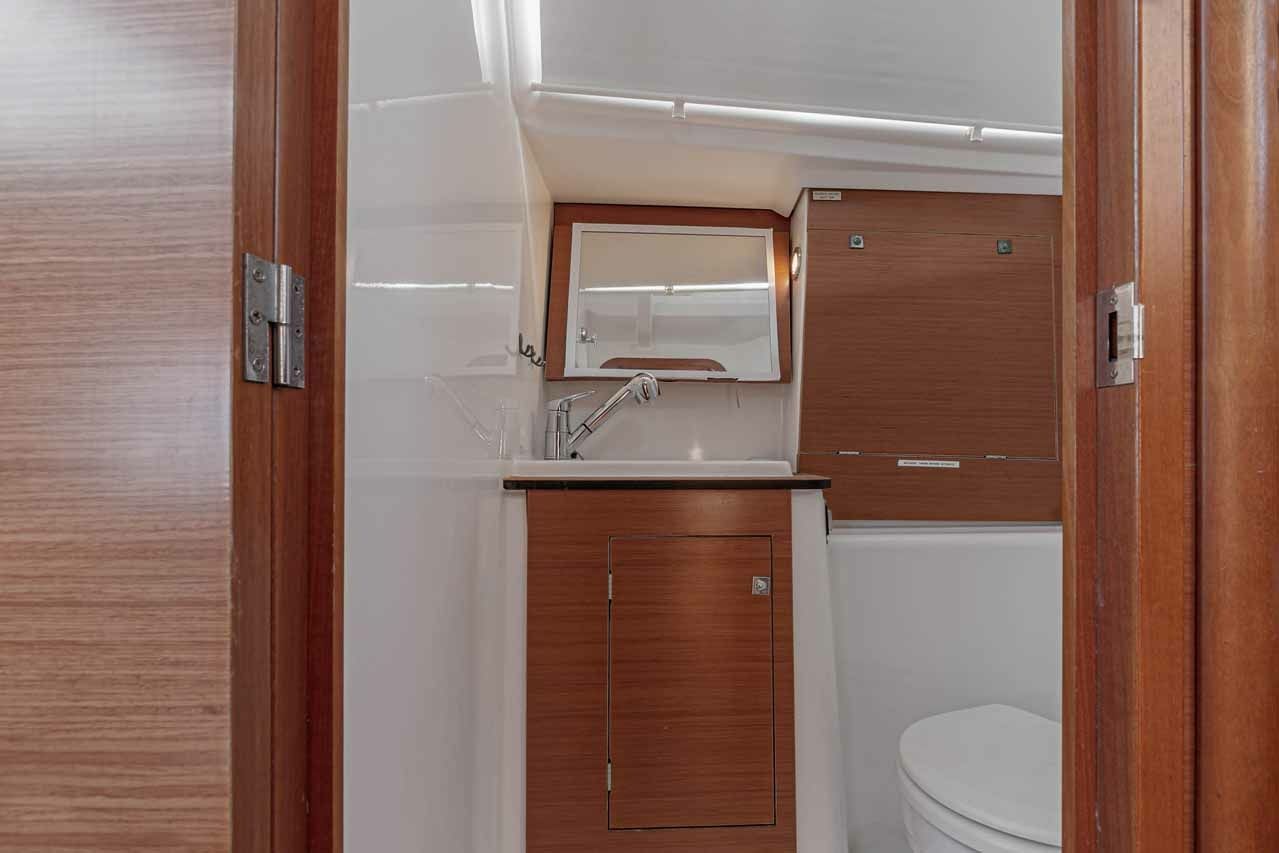 Dufour 382 | So What