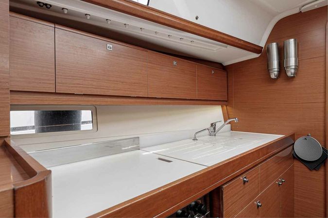 Dufour 382 | So What