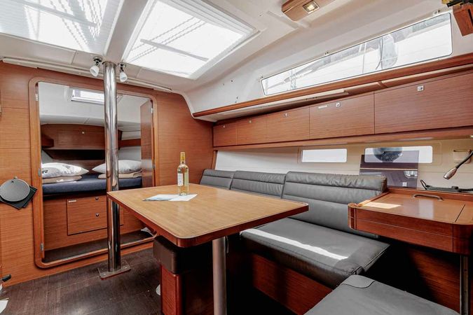 Dufour 382 | So What