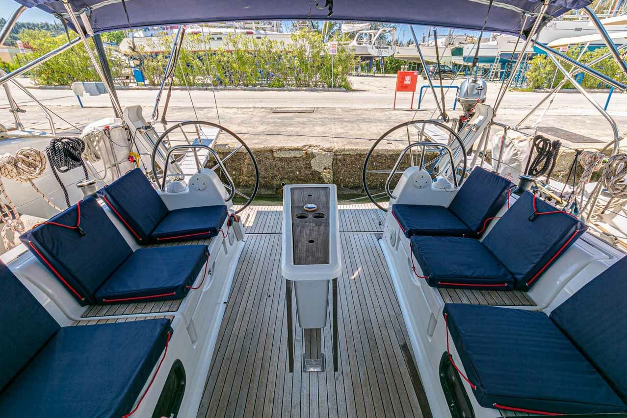 Dufour 382 | So What