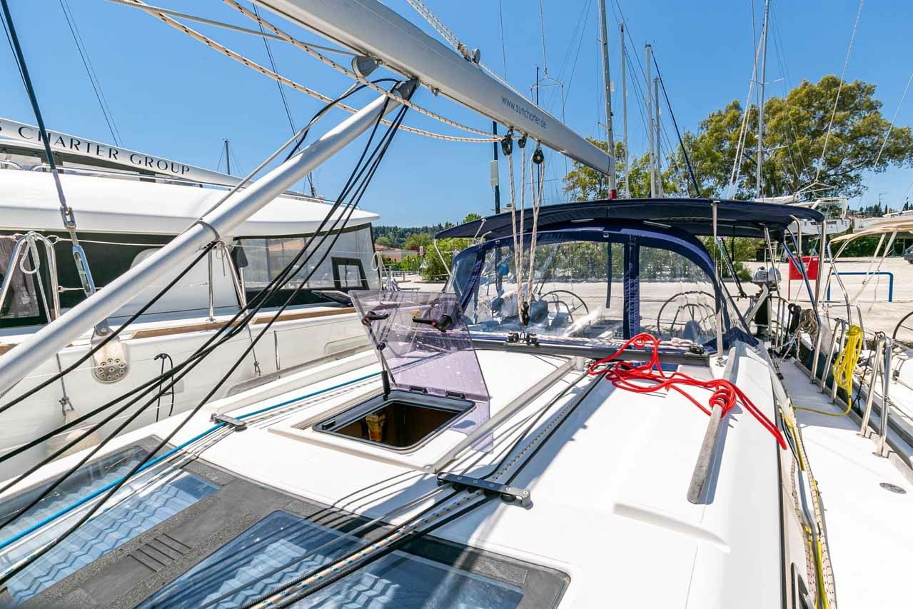 Dufour 382 | So What