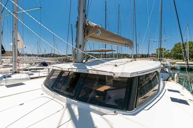 Fountaine Pajot Lucia 40 | Servus