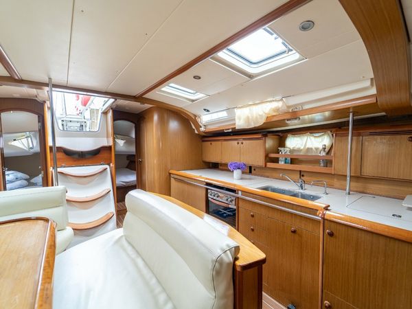 Jeanneau Sun Odyssey 49 | Anna T