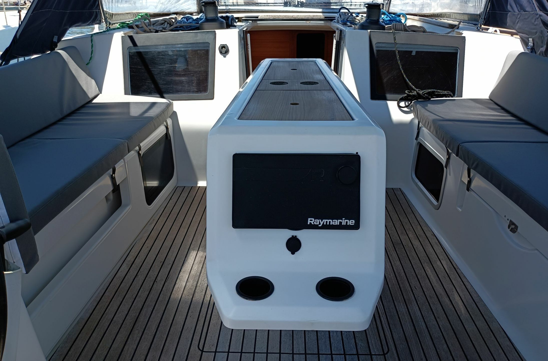 Dufour 460 GL | Avalon