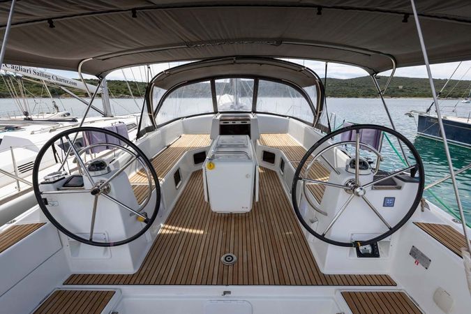 Jeanneau 54 | Squeeze Me