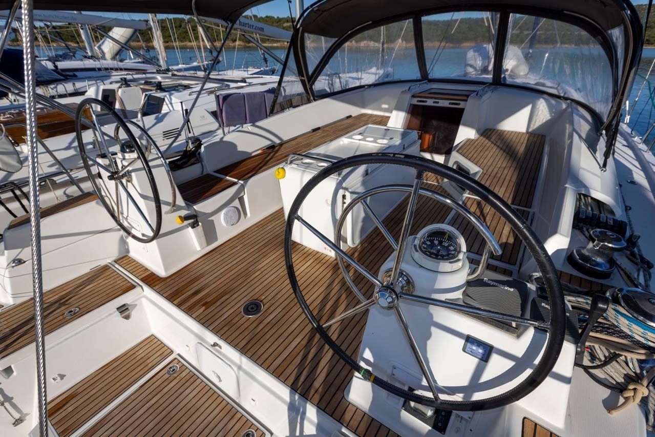 Jeanneau 54 | Squeeze Me