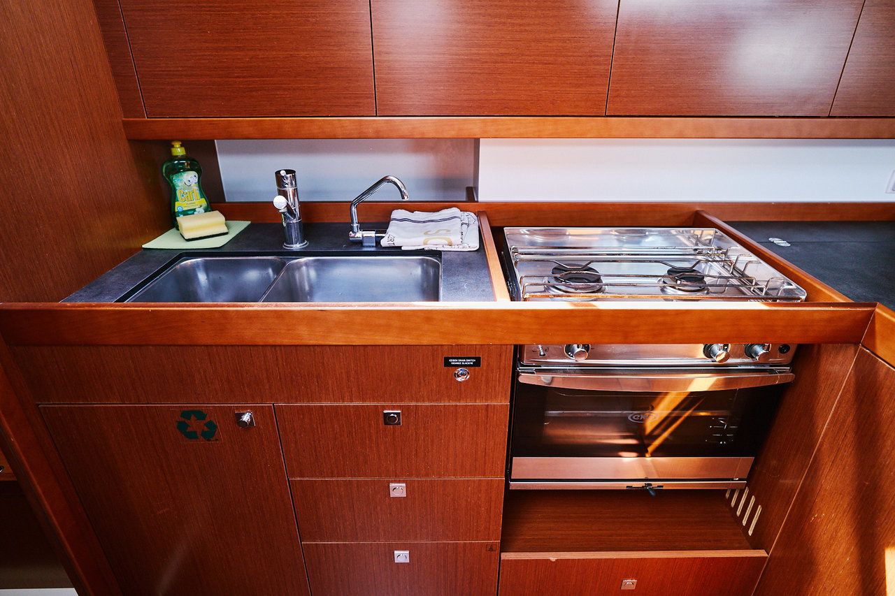 Beneteau 41 | Serenity