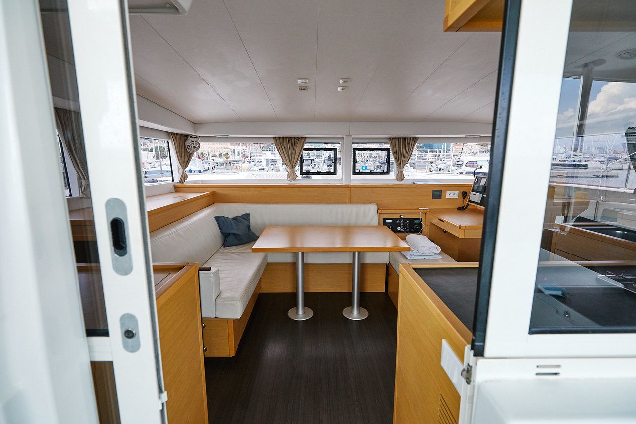 Lagoon 400 S2 | Sundance