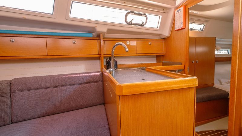 Bavaria Cruiser 33 | Nemo 1