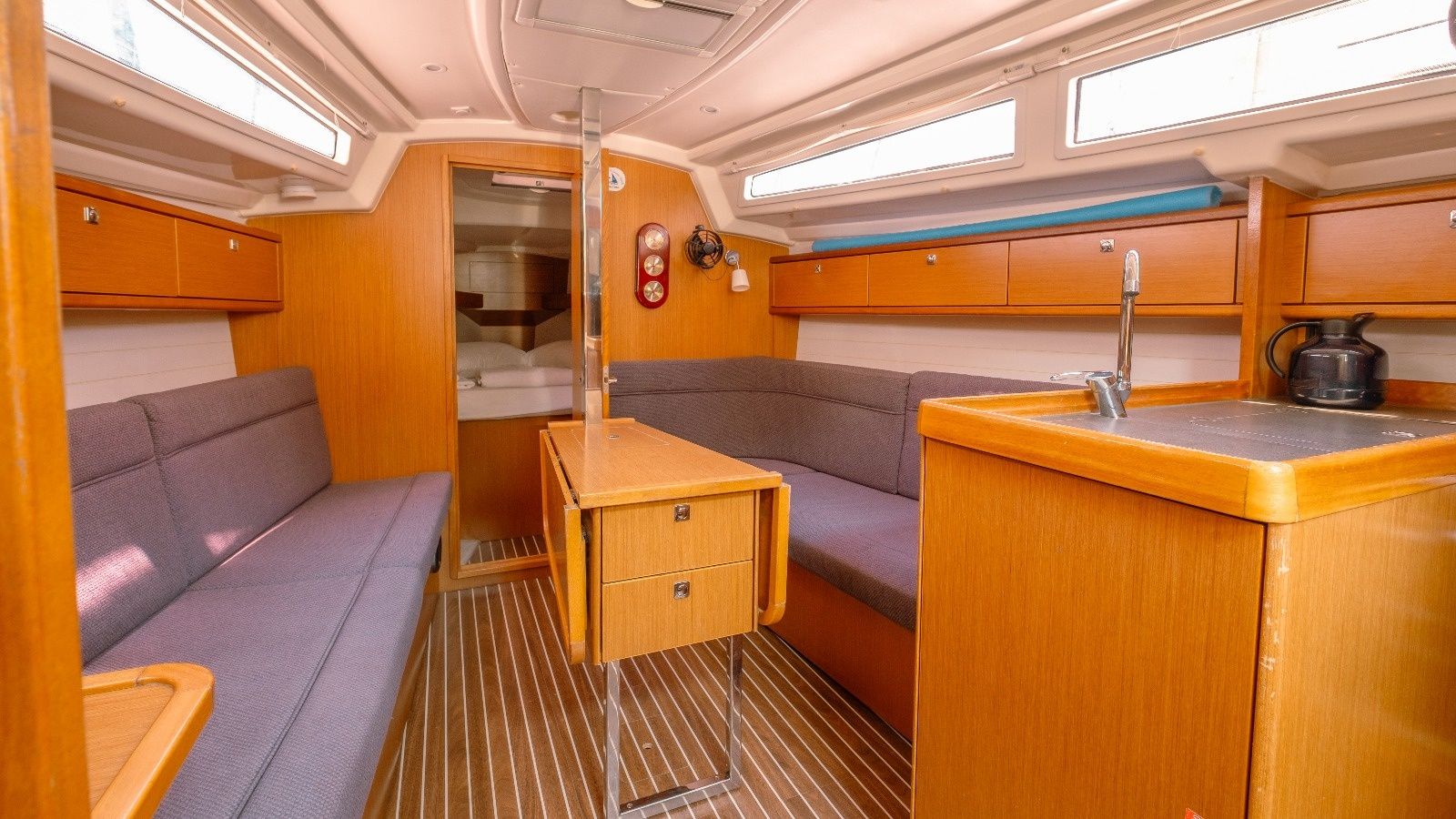 Bavaria Cruiser 33 | Nemo 1