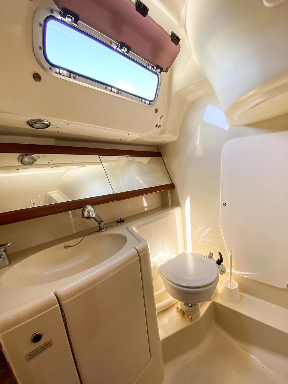 Dufour 325 | Rožmarinka