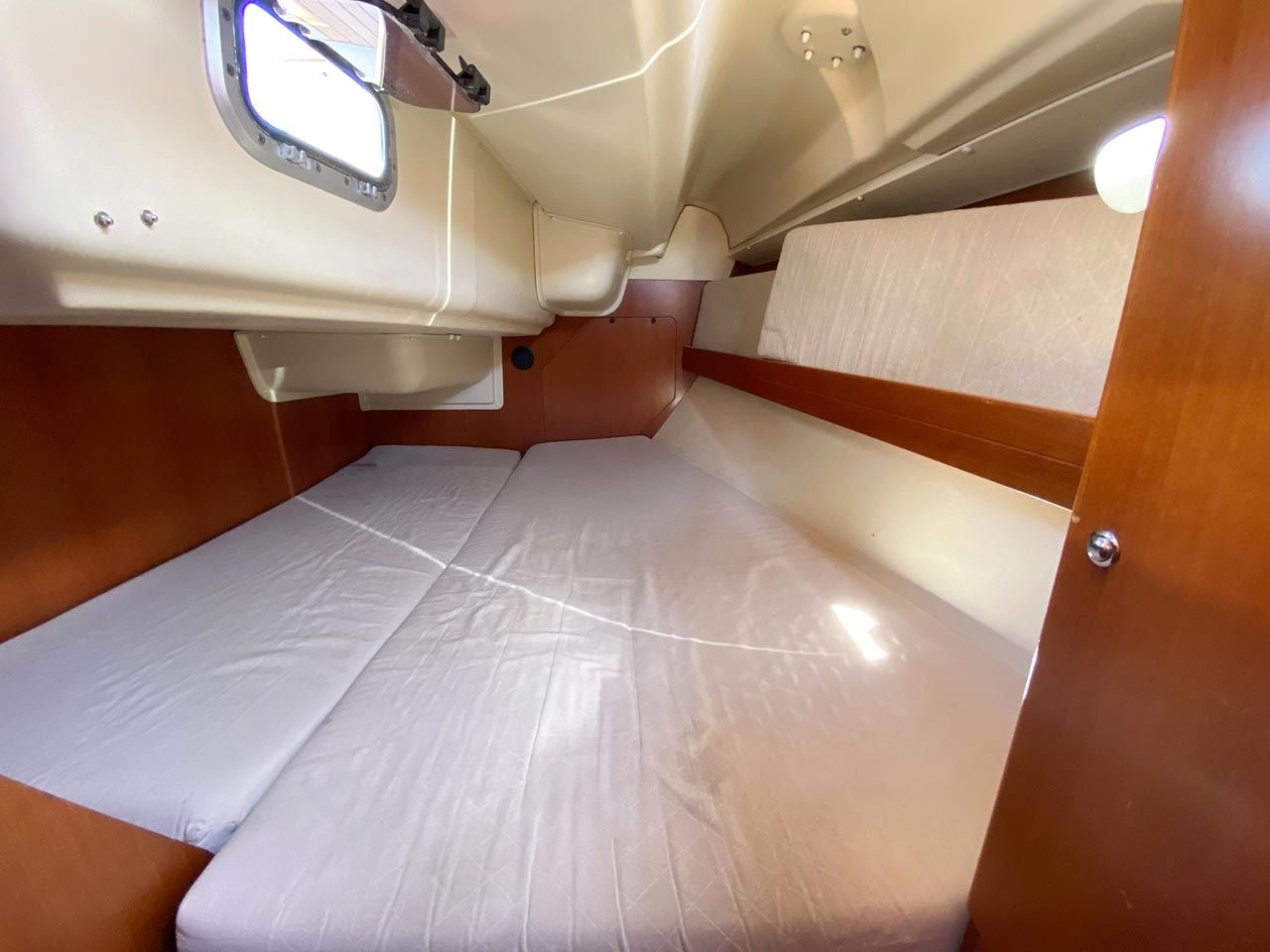 Dufour 325 | Rožmarinka