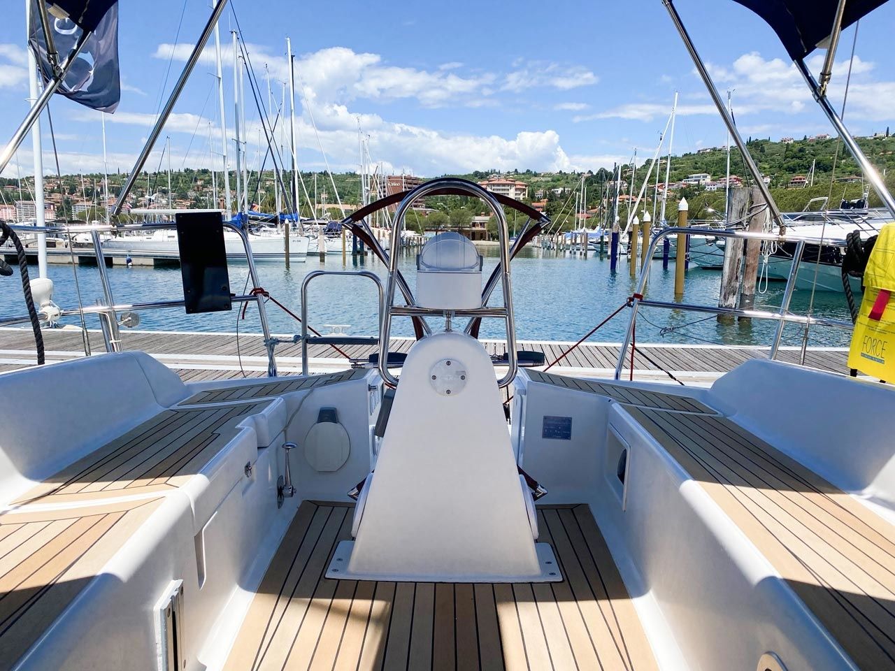 Dufour 325 | Rožmarinka