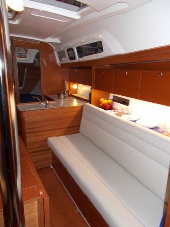 Dufour 350 | Moonsail