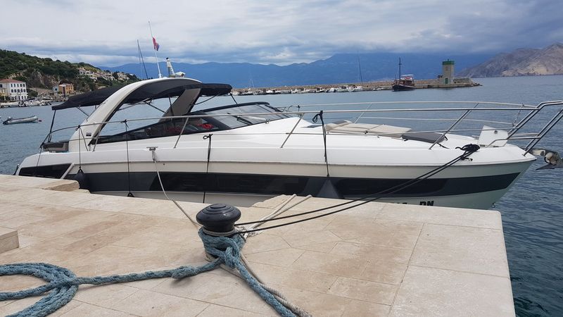 Bavaria Sport 400 | Rhea