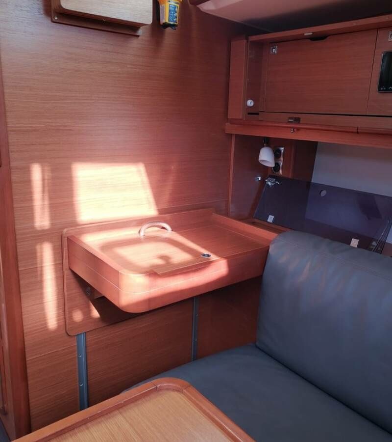 Dufour 460 GL | Catch the Wind