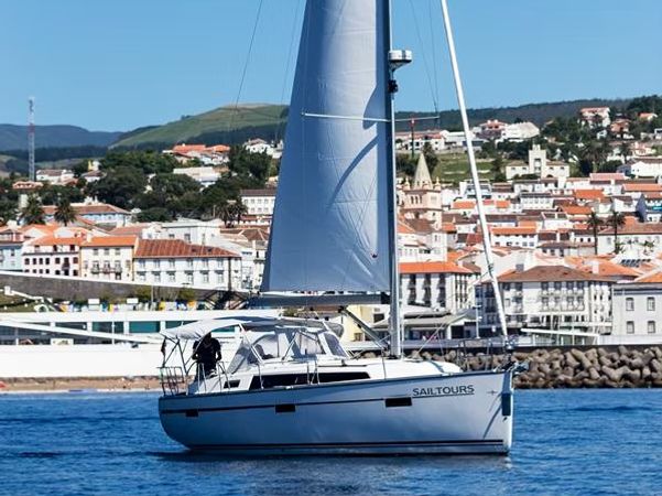 Bavaria Cruiser 37 | Sailtours