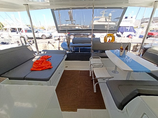 Lagoon 450 F | Amelia