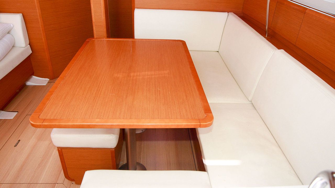 Jeanneau Sun Odyssey 439 | Jason