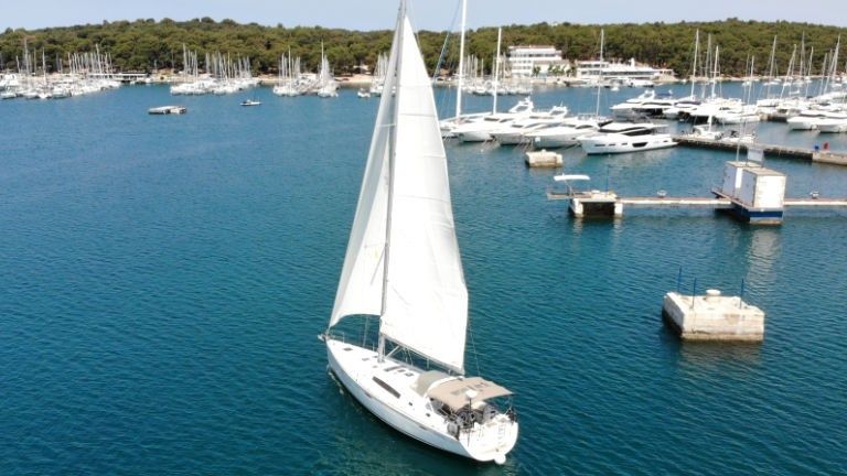 Beneteau Oceanis 50 | Big Tasty