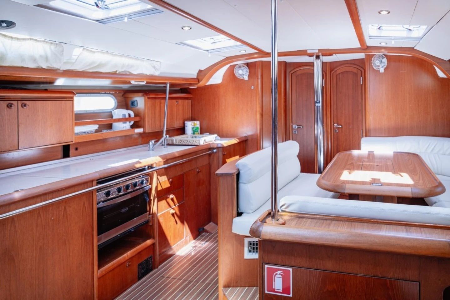 Jeanneau Sun Odyssey 49 | Ziva