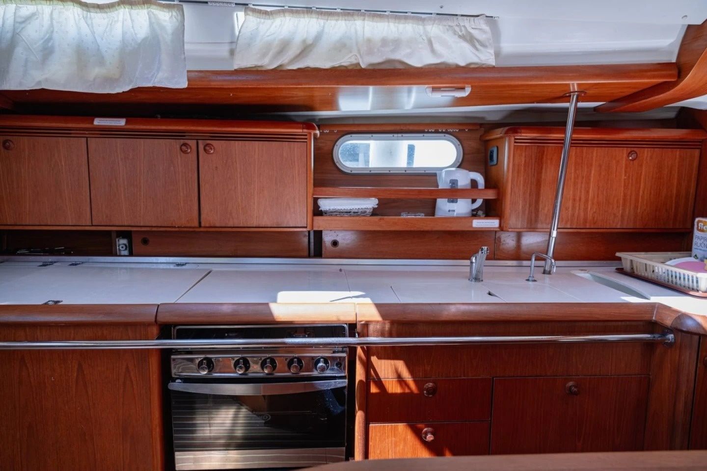 Jeanneau Sun Odyssey 49 | Ziva