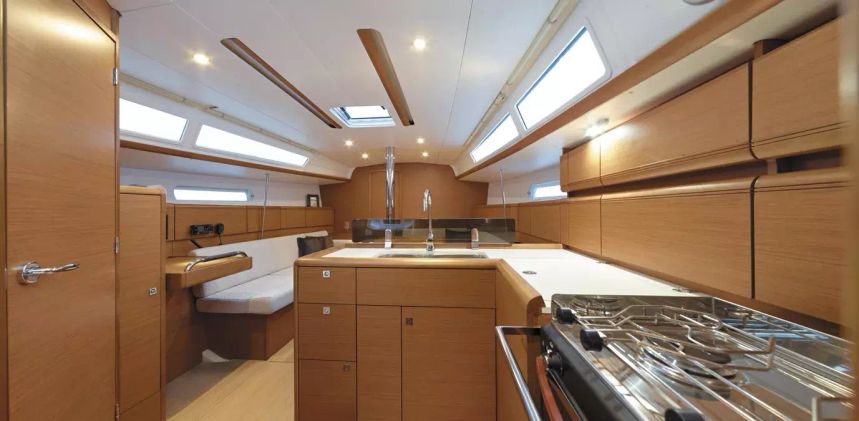 Jeanneau Sun Odyssey 389 | Verona
