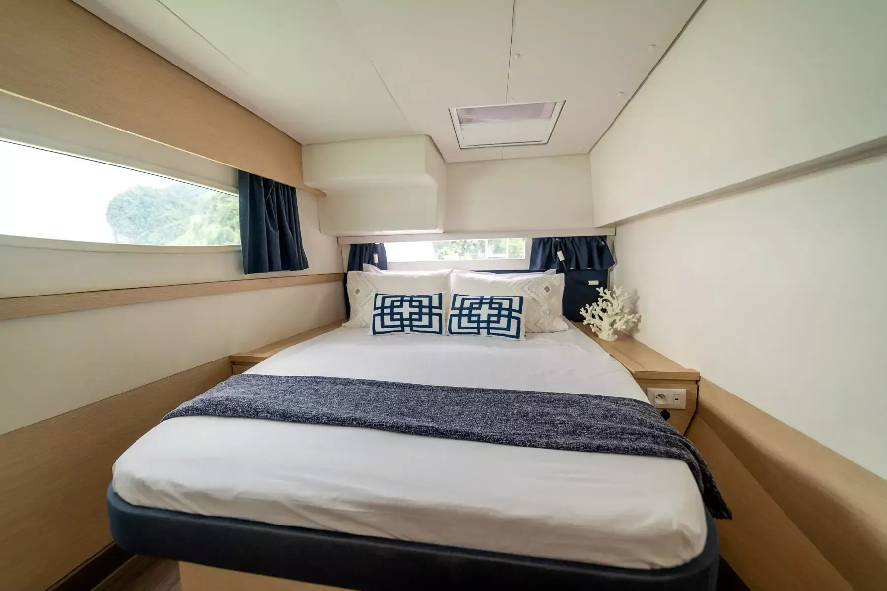 Fountaine Pajot Saba 50 | Triumpho