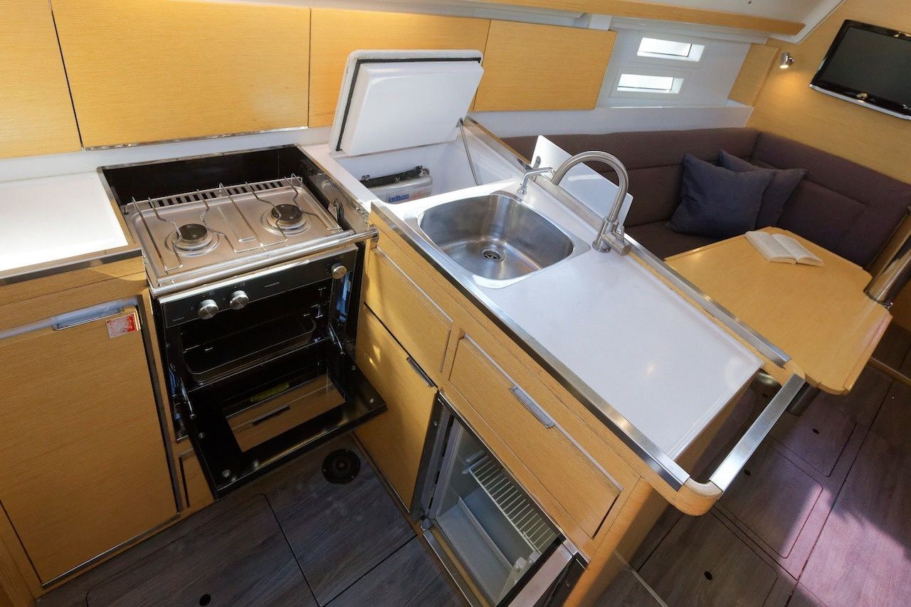 Elan 35 Impression | Tesa