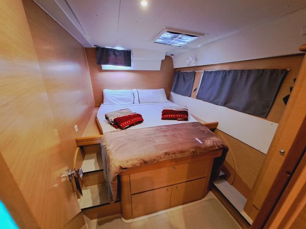 Lagoon 421 | The MOB