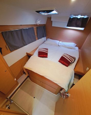 Lagoon 421 | The MOB